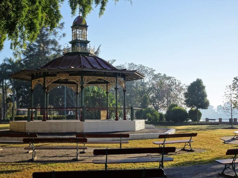 Queens Park, Maryborough