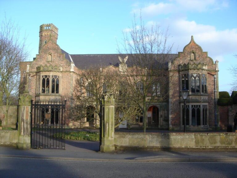 Ayscoughfee Hall
