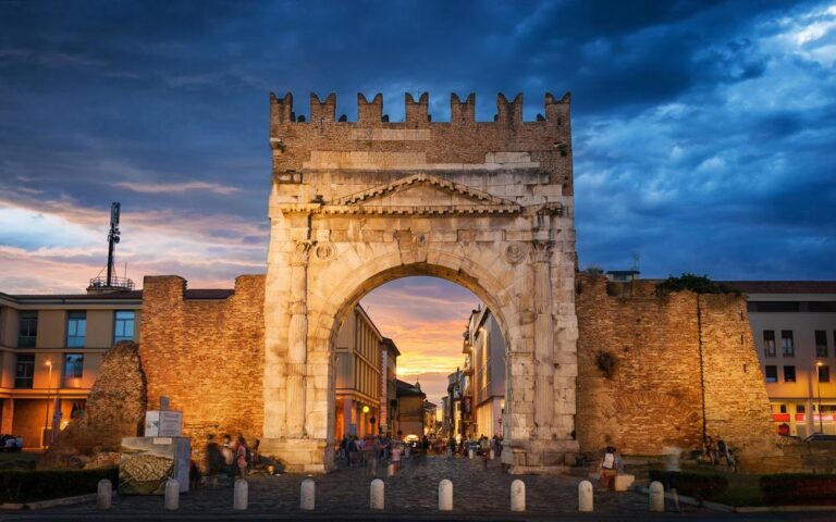 Arco D'Augusto