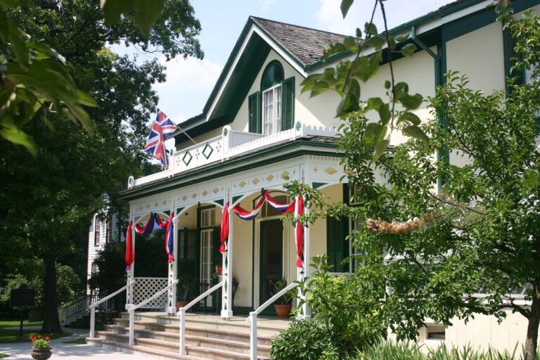Melville House, Brantford