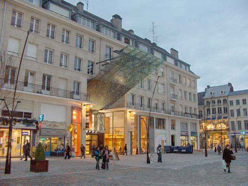Center Place D'Armes