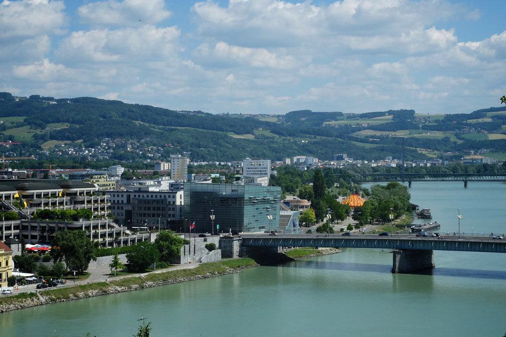 Donau, Linz