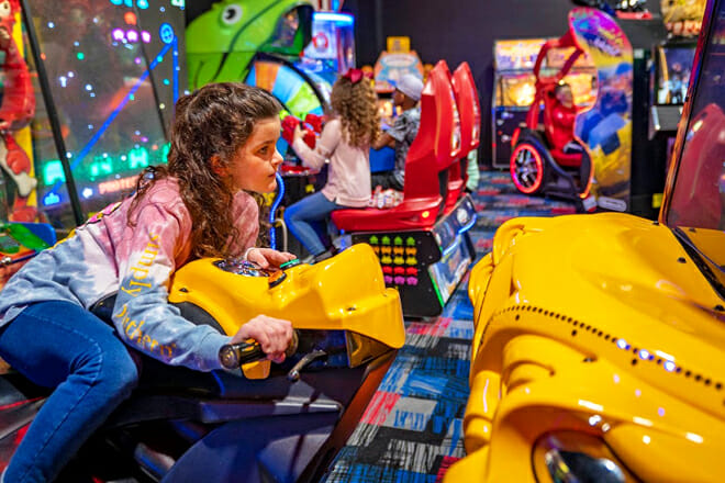Fast Eddies Fun Center