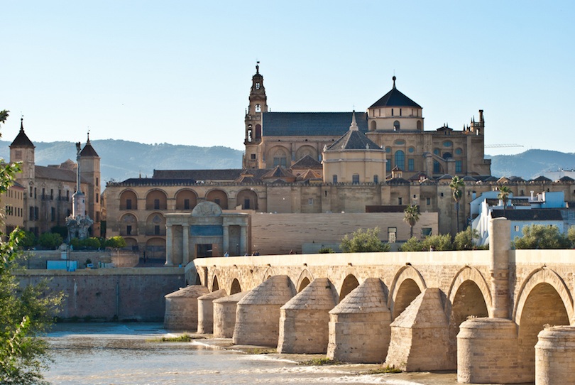 Mezquita von Cordoba aus der Ferne