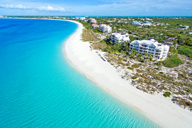 Grace-Bay-Strand