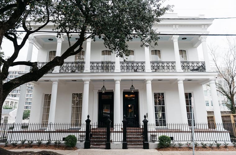 henry howard hotel
