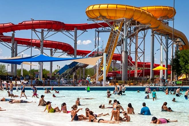 Hurrikan Harbor Phoenix – Glendale