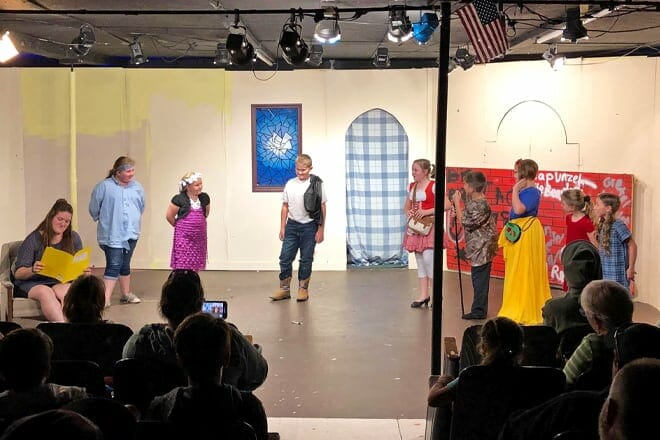 North Franklin Theatergruppe