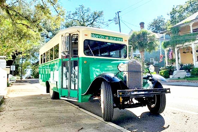 Hop-on-Hop-off-Tour durch Pensacola