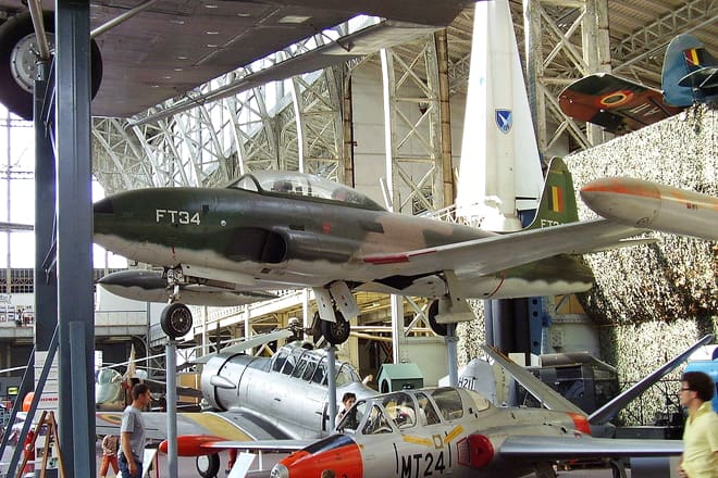 das Luft- und Militärmuseum der Ozarks