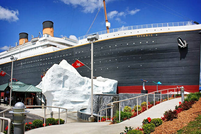 Titanic Museum – Branson Theatre District