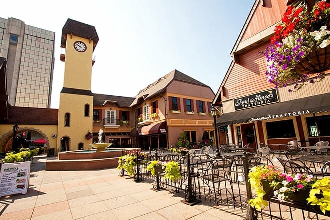Westport Plaza