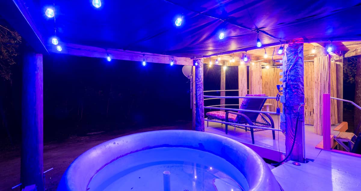 beleuchteter Whirlpool